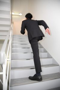 食事　運動　順番